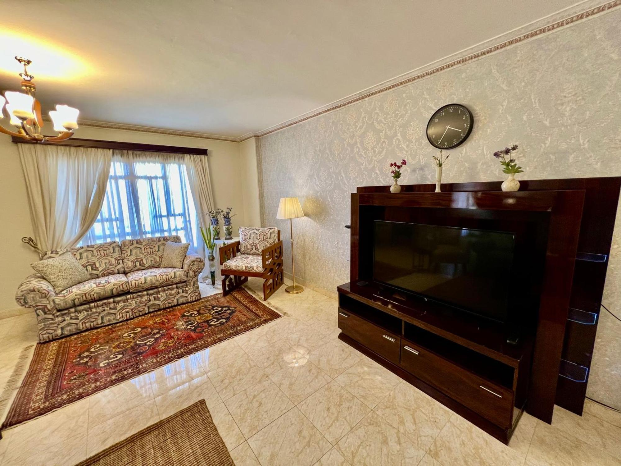 Luxurious 3 Bedroom Rustic Apartment Overlooking Huge Garden - For Families And Couples Каир Экстерьер фото